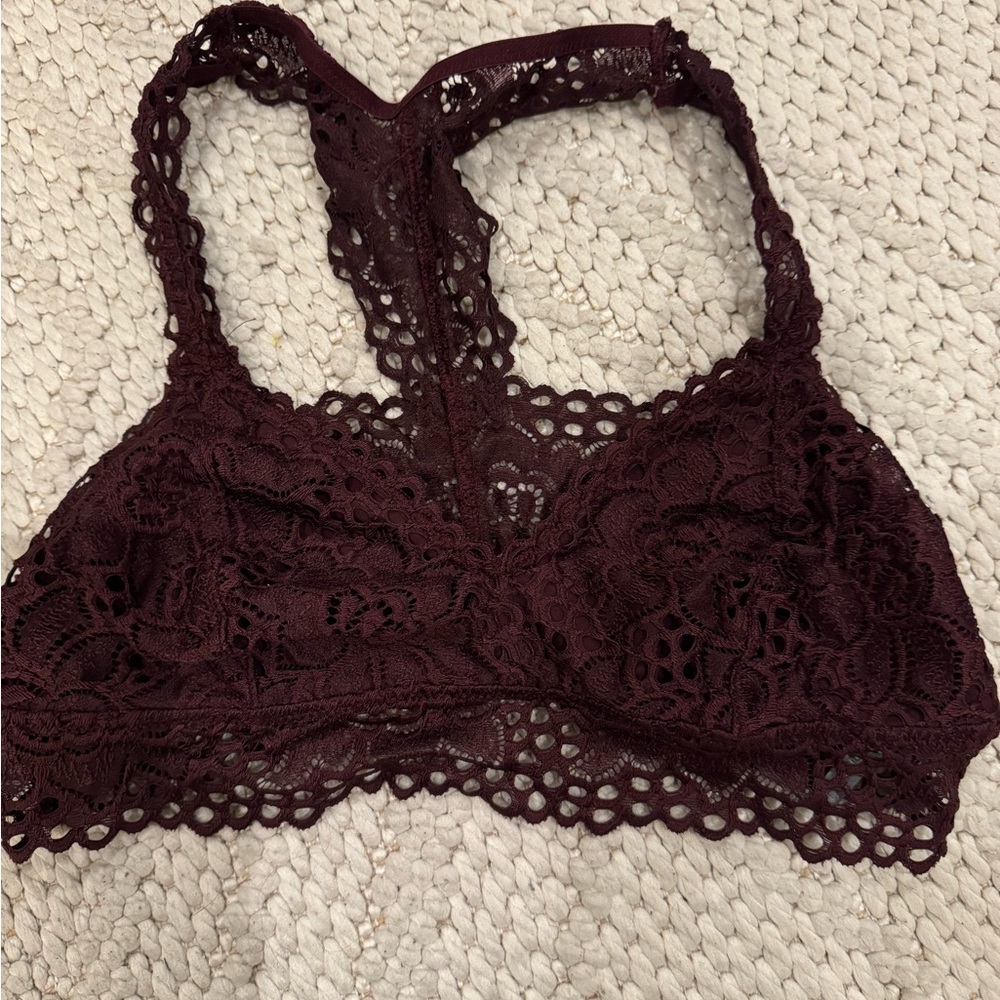 Lace Bralette in Burgundy